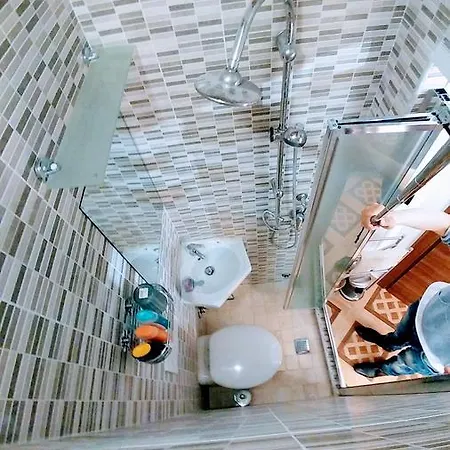 900 From Coliseum Ac Private Bathroom *