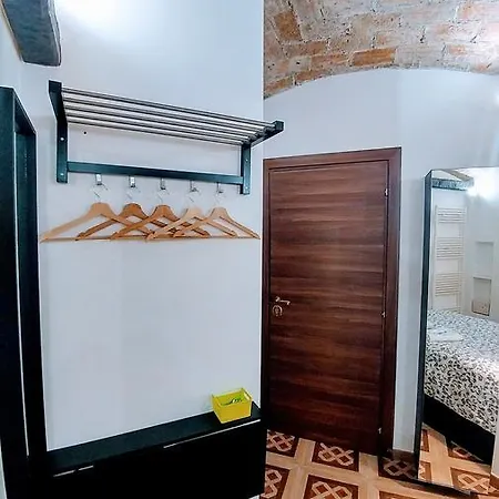 Bed & Breakfast 900 From Coliseum Ac Private Bathroom *